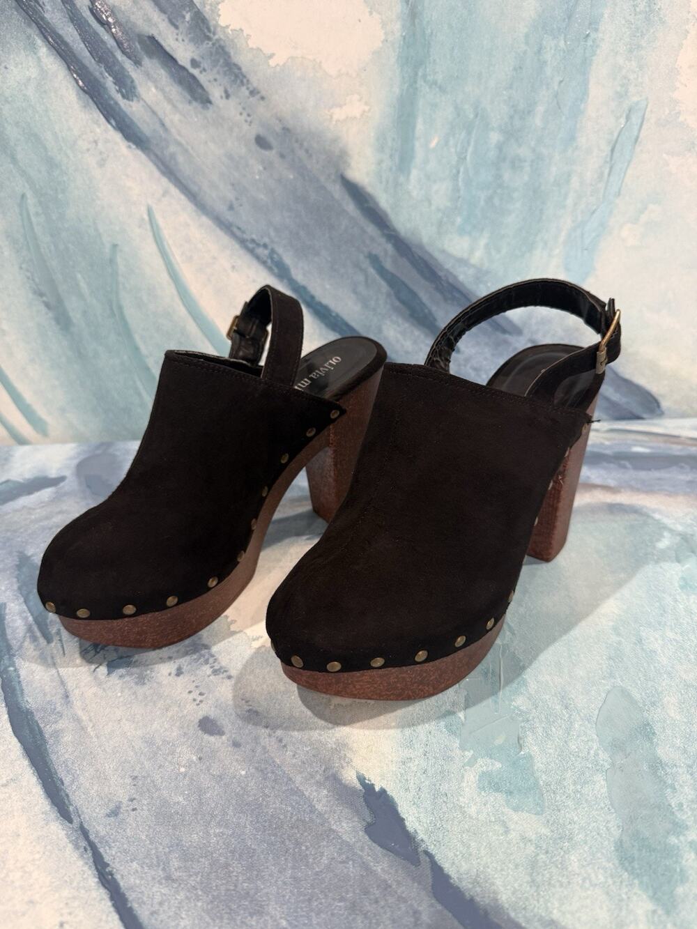Olivia Miller Closed Toe Ankle Strap Wedge Block Heel Clogs Sandals Size 7.5